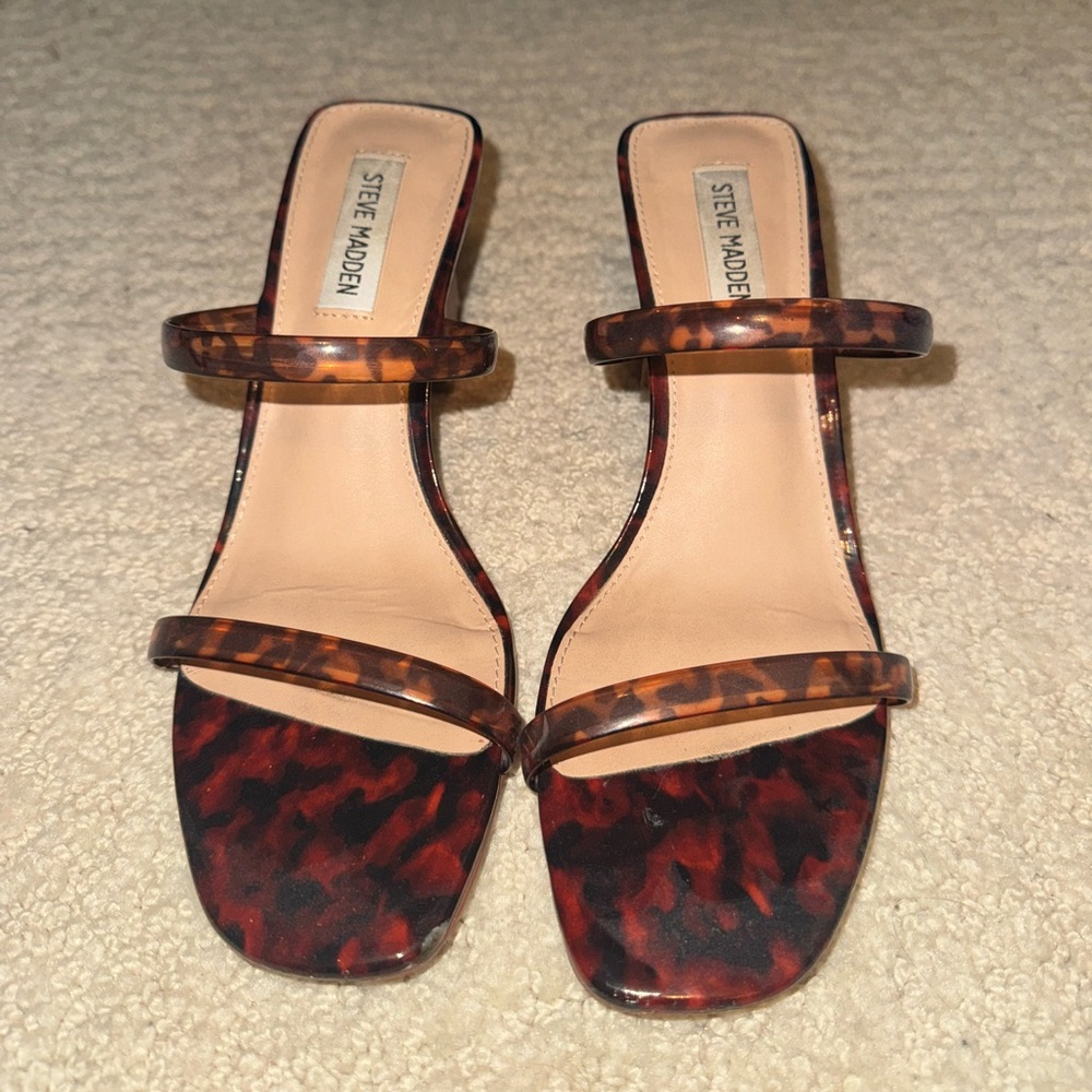 Steve Madden Honey Brown Tortoise Sandals